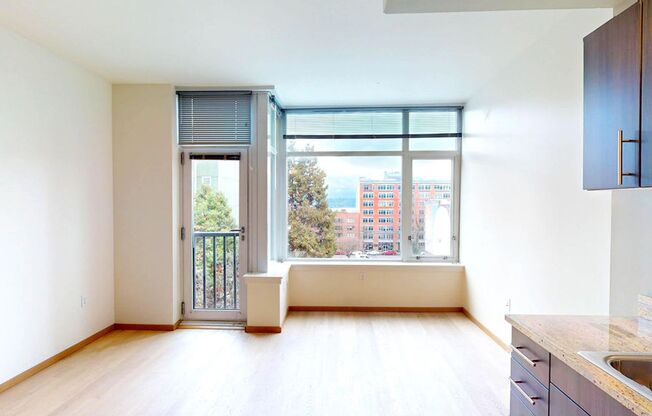 1 bed, 1 bath, 616 sqft, $2,125, Unit 618