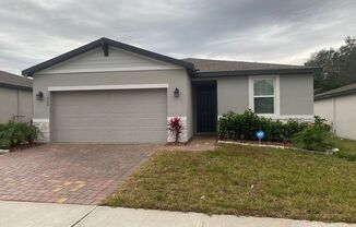 3 Bedroom 2 Bath Home in Orchid Terrace for RENT!