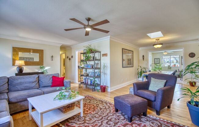 Stunning & Spacious South Boulder Home ***AVAILABLE 11/30, NO PRE-LEASING!***