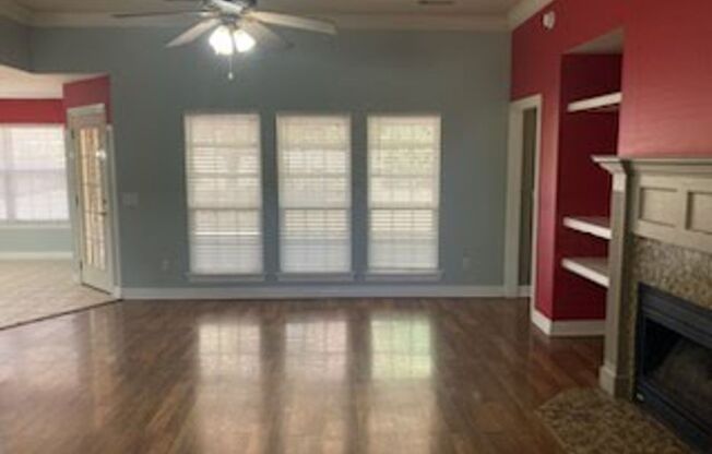 3 beds, 2 baths, $1,800