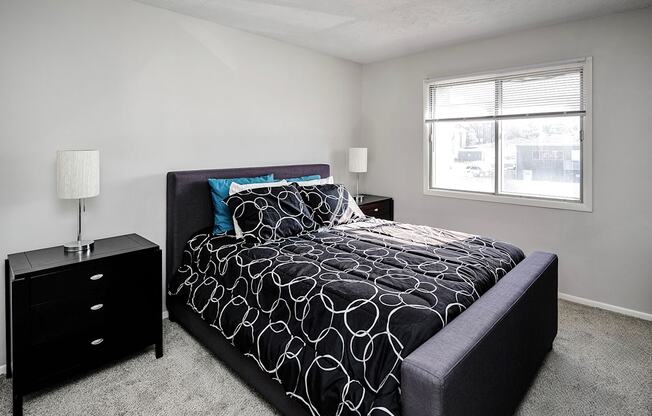 Renovated apartment homes at Old Mill in Omaha, NE