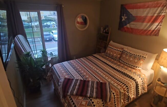 2 beds, 2 baths, $2,800, Unit # 203
