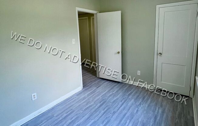 $200 OFF FIRST MONTH RENT - Gorgeous 3 bedroom / 1.5 bathroom home ready for rent!