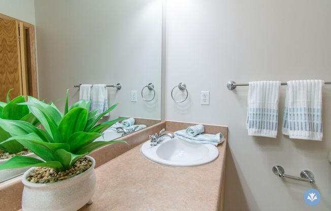 2 beds, 2 baths, 1,237 sqft, $1,450, Unit CT-32