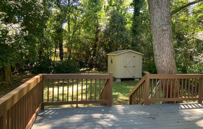 2 beds, 1 bath, $1,650