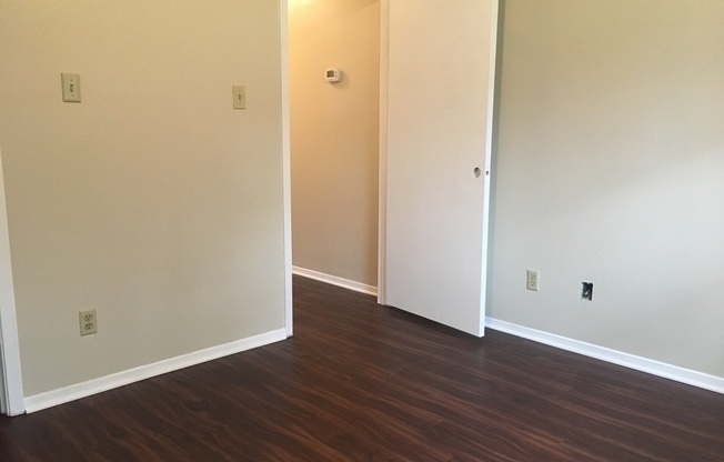 3 beds, 2 baths, $1,600