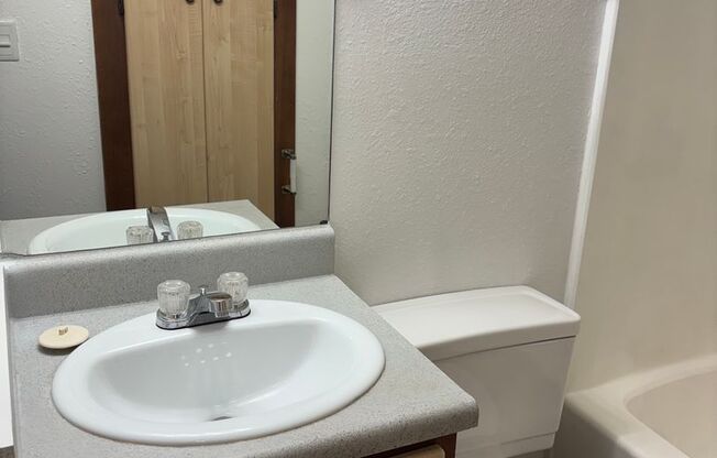1 bed, 1 bath, 527 sqft, $710
