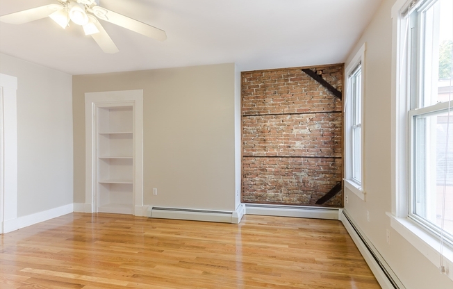 335 BUNKER HL ST