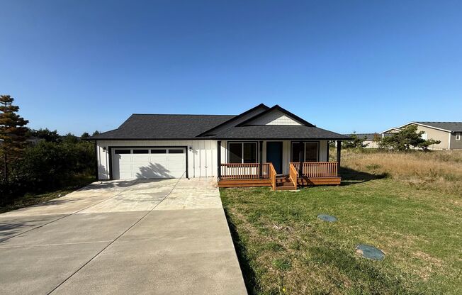 Modern 3-Bedroom Home with 2-Car Garage – Built in 2025!