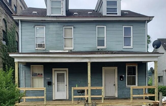 NEWLY RENOVATED 3 BEDROOM IN THE HEART OF MOUNT OLIVER!