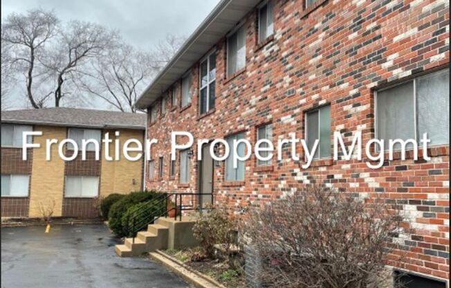 2 Bedroom, 1 Bath Apartment
