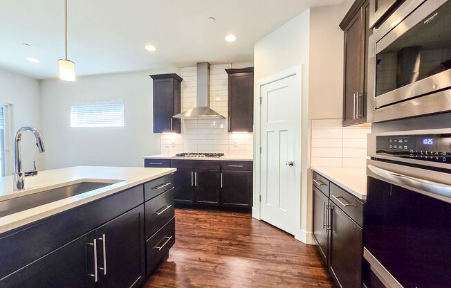 5BD Martha Lake Home