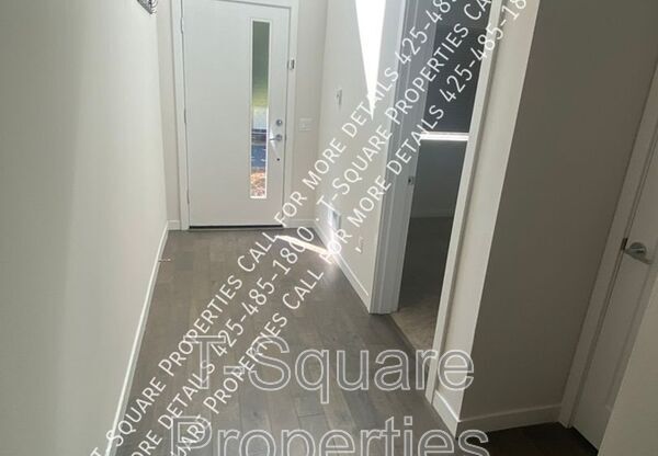 1134 16 AVE