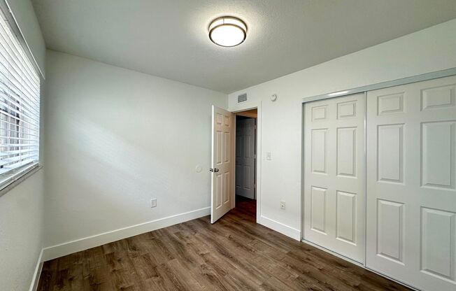 2 beds, 1 bath, 850 sqft, $1,925, Unit F106
