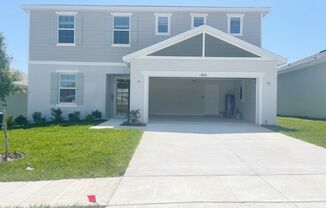Beautiful 2 Story Home in the new community of Forest Lake in Davenport!