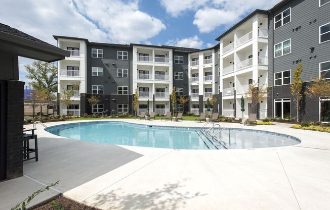 2 beds, 2 baths, $1,700, Unit Unit 301