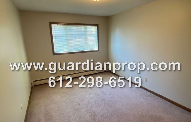 2 beds, 1 bath, 890 sqft, $1,229, Unit #203