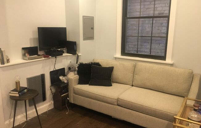 331 S Smedley Street