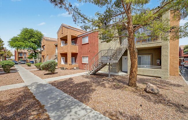 *2 WEEKS FREE RENT FOR QUALIFIED APPLICANTS WITH IMMEDIATE MOVE IN!!**HCVP CONSIDERED**GATED COMMUNITY NEAR NELLIS AIR FORCE BASE!