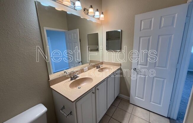 2 beds, 2 baths, 1,178 sqft, $1,450, Unit 1606