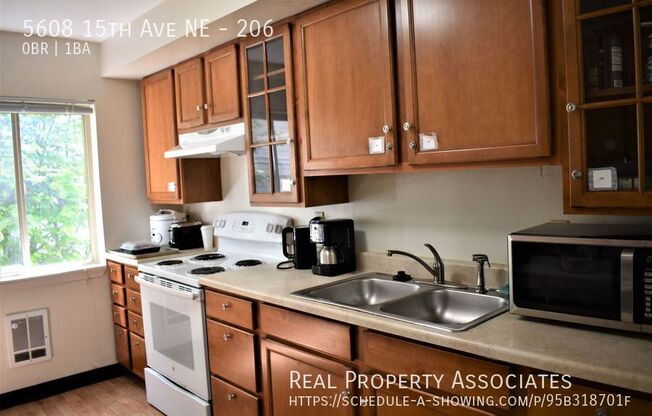 5608 15th Ave NE