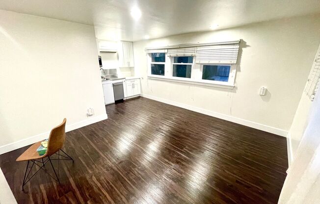 203 S Melrose St - B