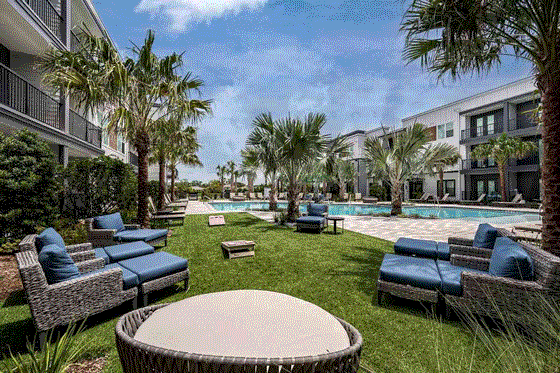Resort-style pool area for residents at The Citizen at Waterset in sunny Apollo Beach, FL