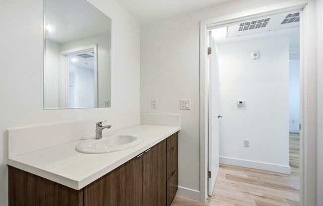 2 beds, 2 baths, 1,037 sqft, $2,950, Unit 504