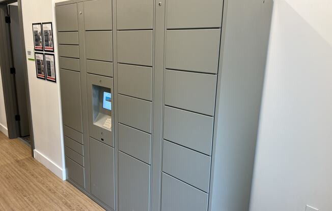 Package lockers at Gibson Oaks, Lakeland, FL