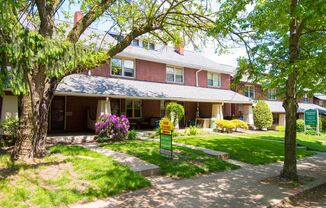 Pet Friendly Squirrel Hill Townhouse with TONS of Updates! Covered Front Porch + Backyard! Call Today!