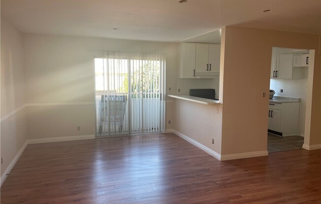 3 beds, 2 baths, 1,200 sqft, $3,700