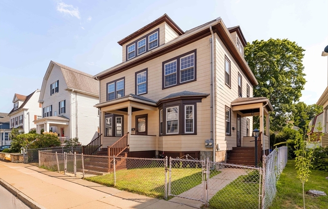 18 NEWCASTLE RD