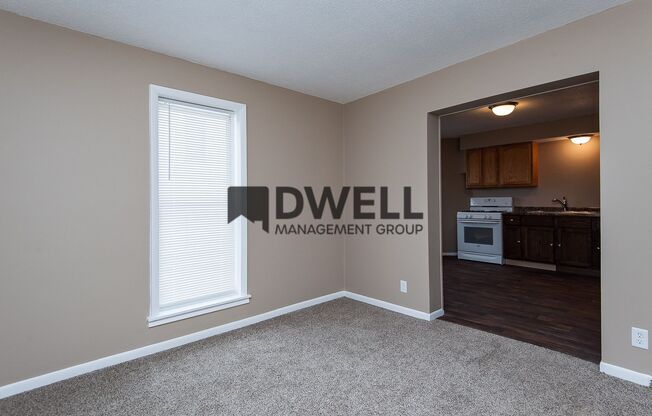 Remodeled 2 Bedroom Main Level Apartment