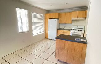 1 bed, 1 bath, $2,600, Unit 3