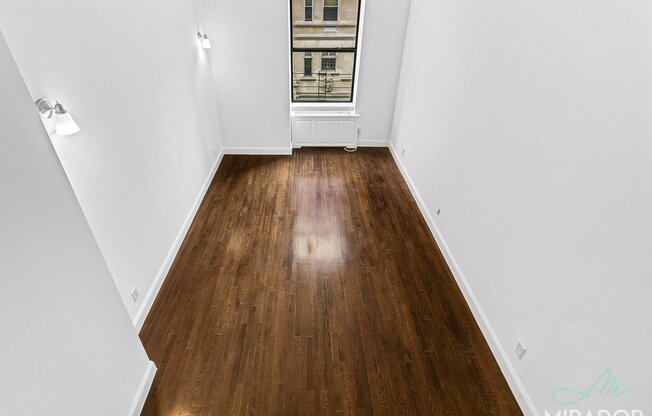 1 bed, 1 bath, $4,850, Unit 5E