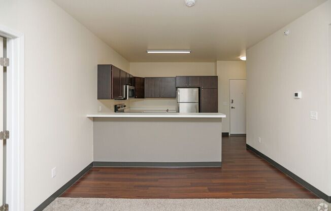 2 beds, 2 baths, 1,013 sqft, $1,600, Unit A515