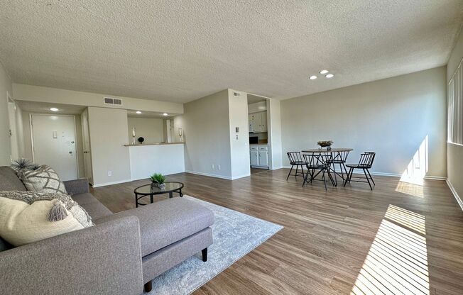 Luxury huge apartment in heart of Sherman Oaks.