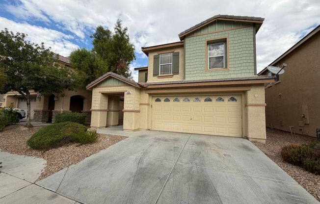 Cute 2 story with Move in special