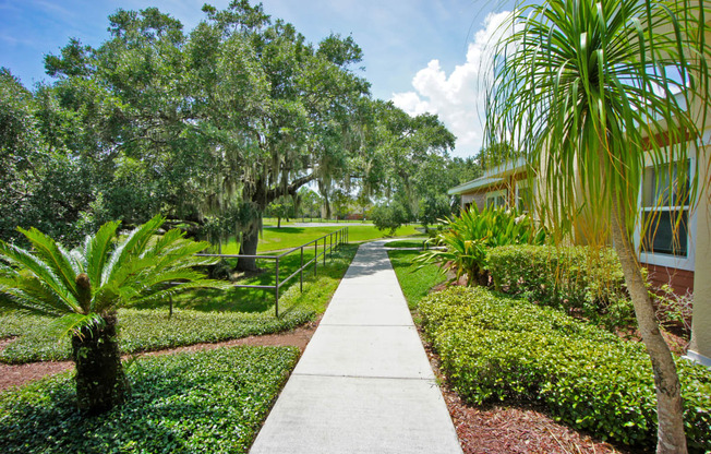 Grande Court Apartments at Boggy Creek