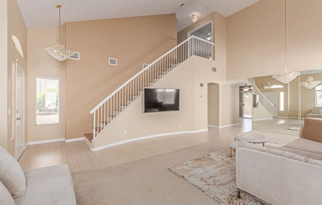 Furnished Summerlin Home 3 Bedrooms 3 Bathrooms!