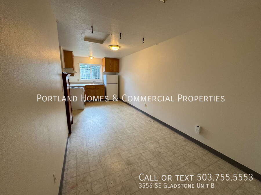 3556 SE GLADSTONE