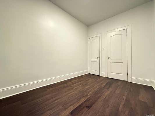 3 beds, 1 bath, $3,000, Unit 2