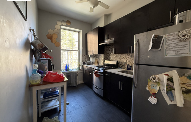 252 KINGSTON AVE
