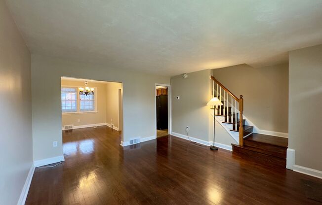 Charming 3 Bedroom/1.5 Bathroom in Parkville, MD!