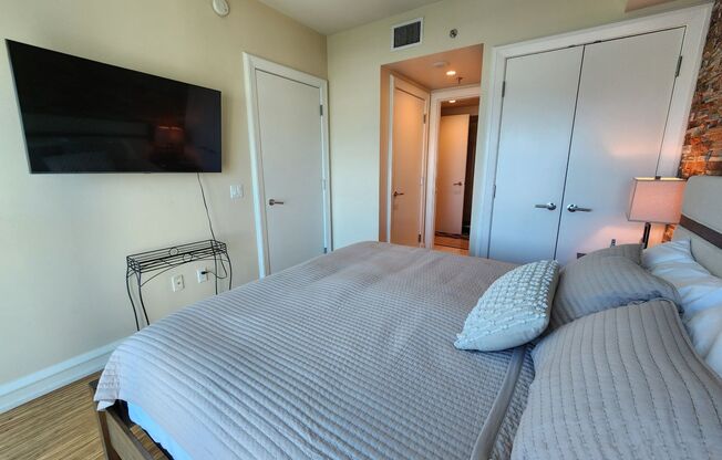 1 bed, 1 bath, $2,175, Unit #1006