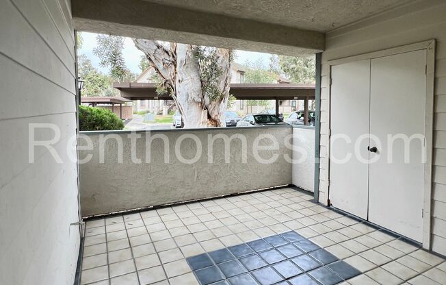 Mira Mesa, 8550 Summerdale Rd #125, All Appliances, AC, Cvd Patio, Community Pool and Spa.