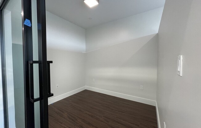 1 bed, 1 bath, 445 sqft, $2,750, Unit 223