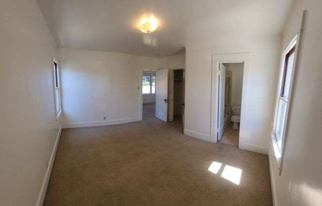 2 beds, 1 bath, $2,750