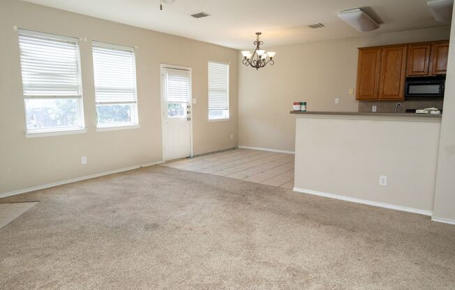 Beautiful 2 story home!Fabulous house loaded with upgrades.Kitchen with breakfast area & access to Formal Dining.