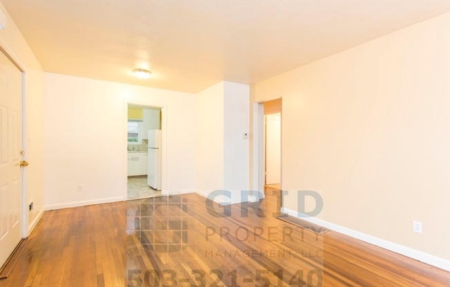 2 Bedroom House Available in Kenton Neighborhood!